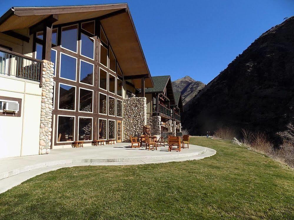 Salmon Rapids Lodge Riggins Bagian luar foto