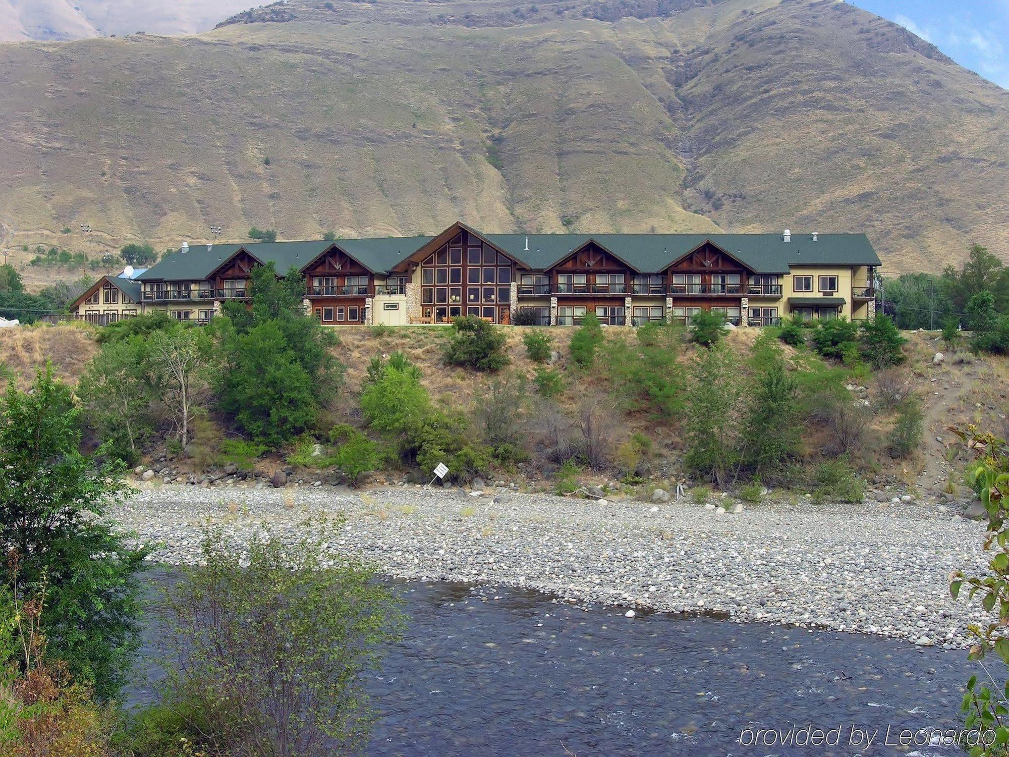 Salmon Rapids Lodge Riggins Bagian luar foto